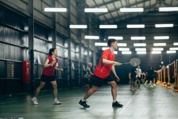 孩子们适合练哪些体育运动提升体质？(图1)
